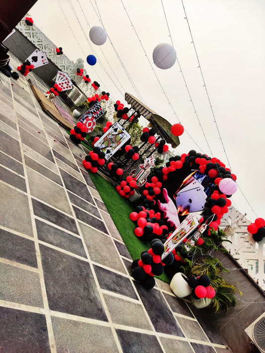 Card's Party Decoration