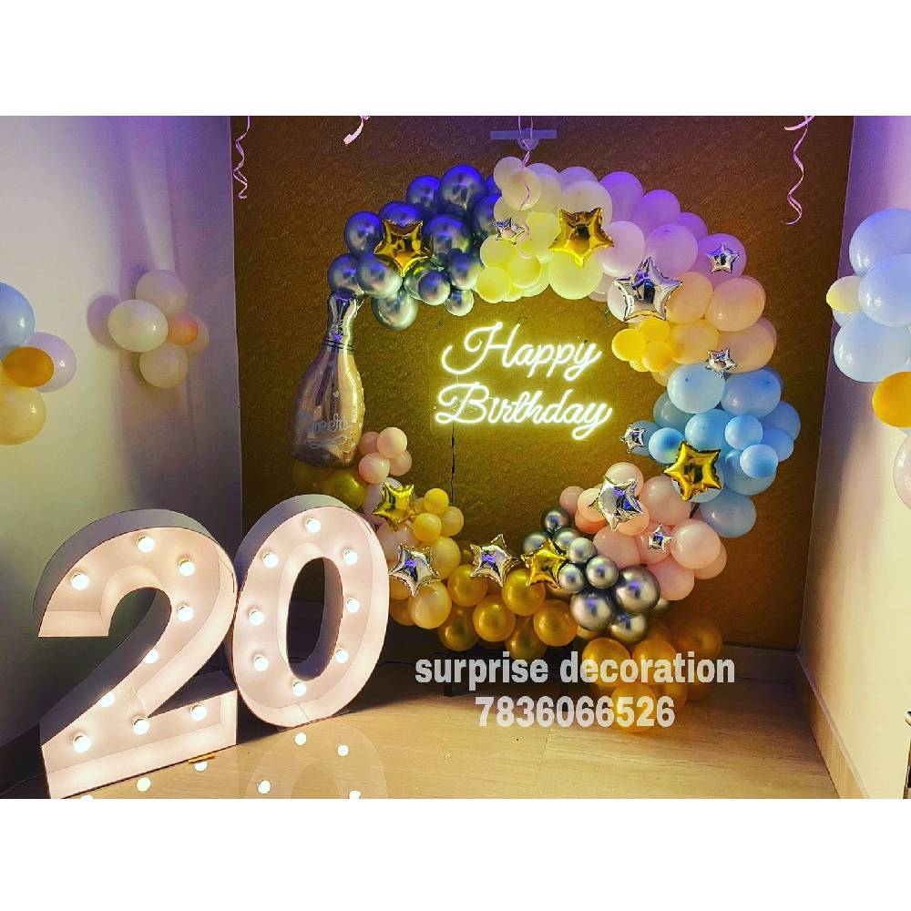 BALLOONS RING DECORATION